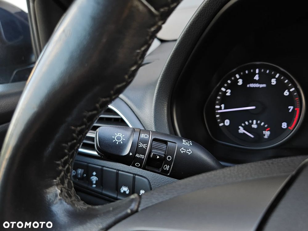 Hyundai i30 1.4 Classic + - 27