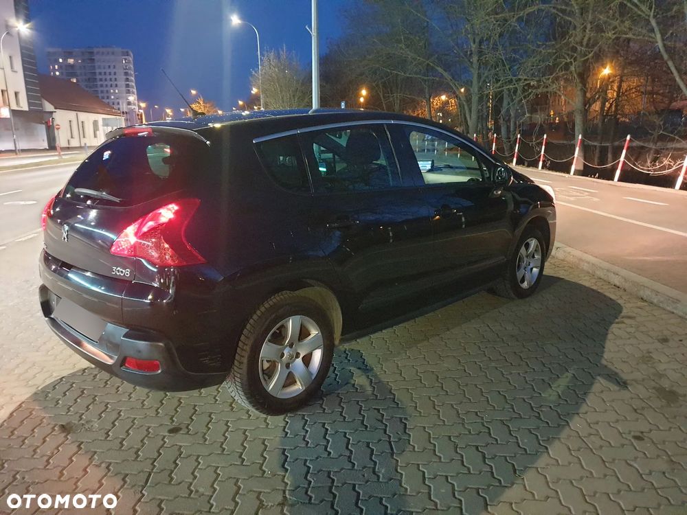 Peugeot 3008 1.6 HDi Active - 10