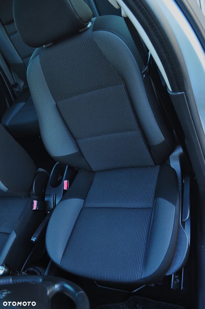 Peugeot 207 SW 95 VTi Family - 20