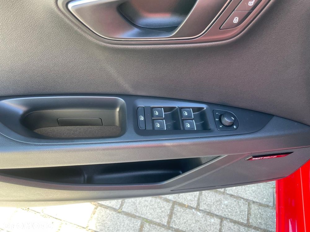 Seat Leon 2.0 TDI DPF DSG FR - 24