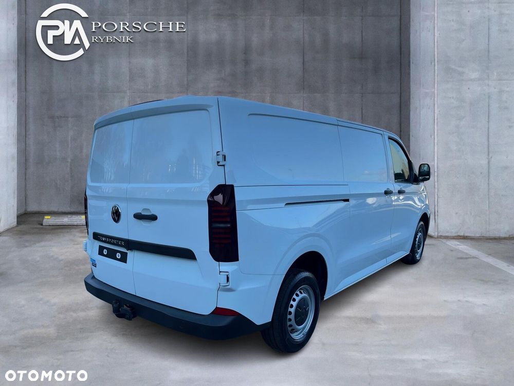 Volkswagen Transporter Furgon silnik: 2,0 l TDI 150 KM / skrzynia biegów: 6-biegowa manualna rozstaw osi: 3500 mm - 5