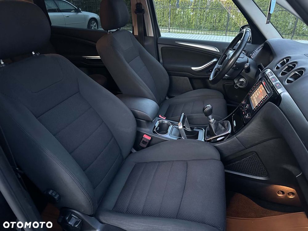 Ford Galaxy 2.0 TDCi Titanium - 24
