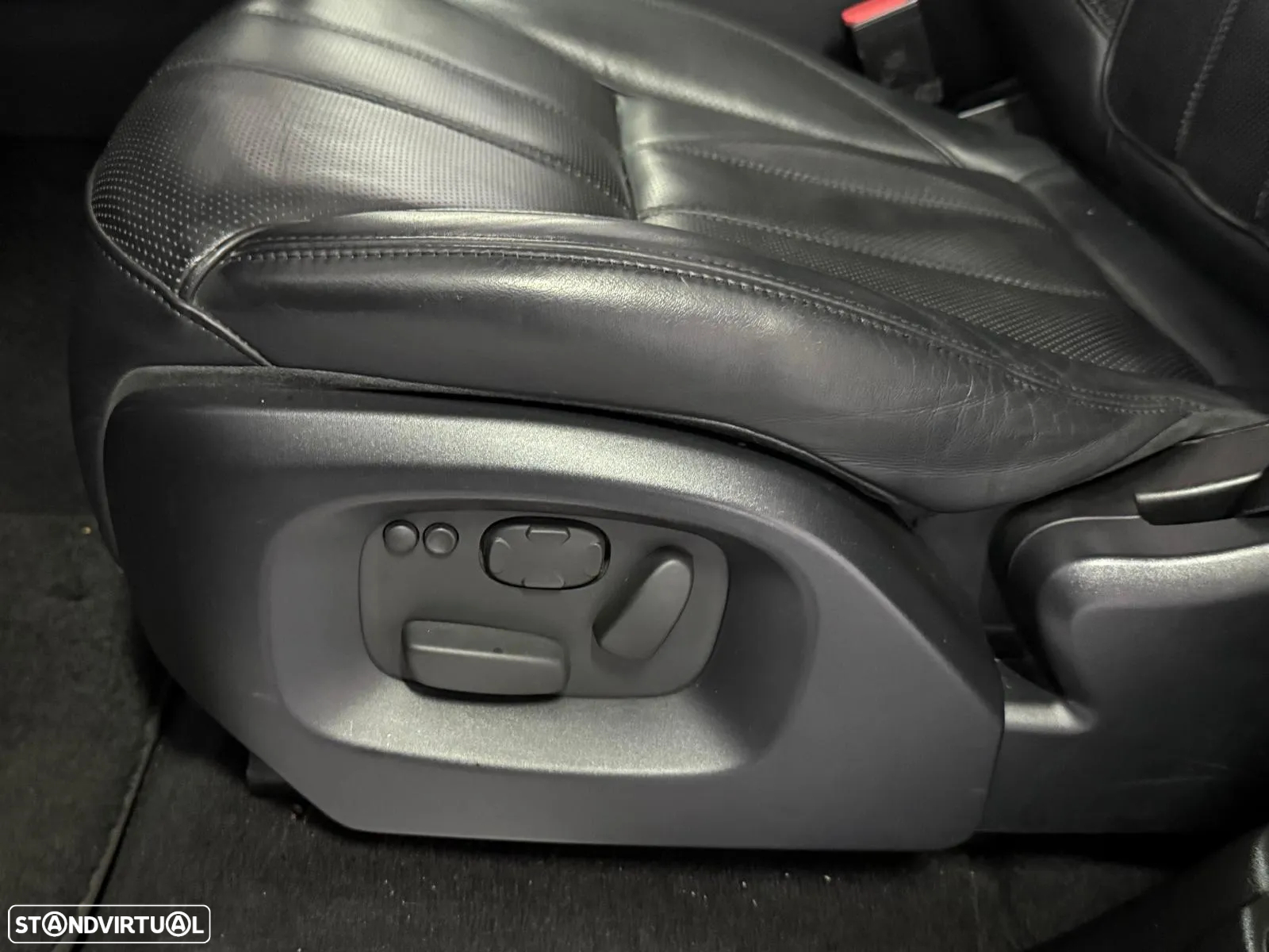 Land Rover Range Rover Sport SDV6 Autobiography Dynamic - 31