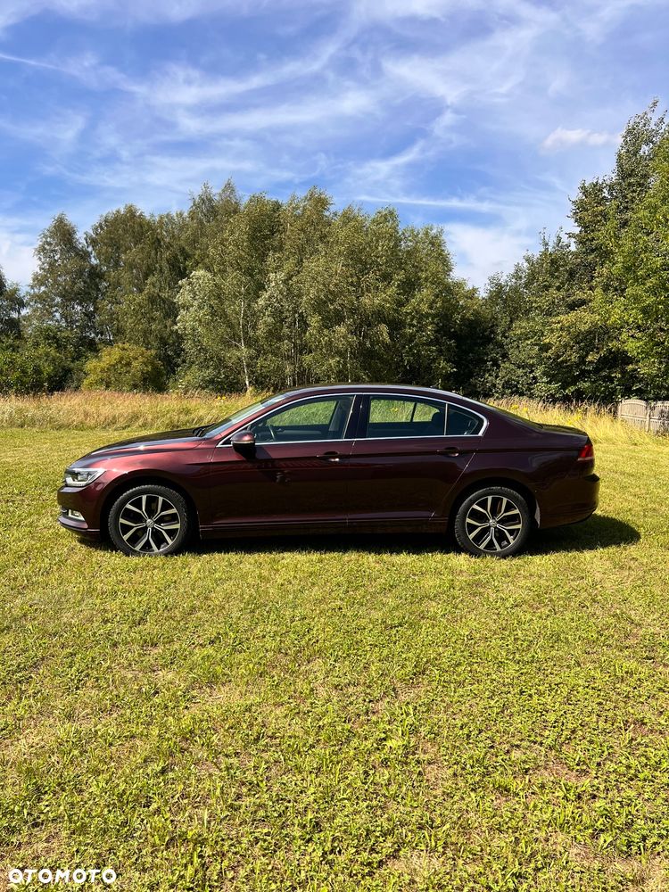 Volkswagen Passat 2.0 TDI SCR Comfortline - 21