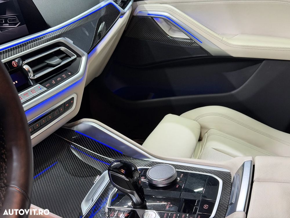BMW X6 xDrive40i AT MHEV - 19