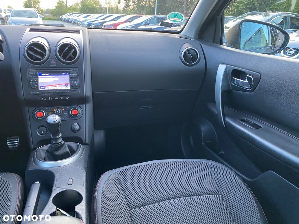 Nissan Qashqai 2.0 I-Way - 33