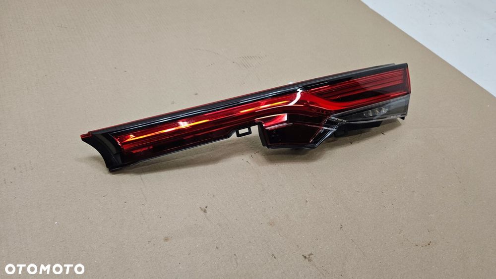 lampa tył tylna prawa w klapę toyota mirai - 3