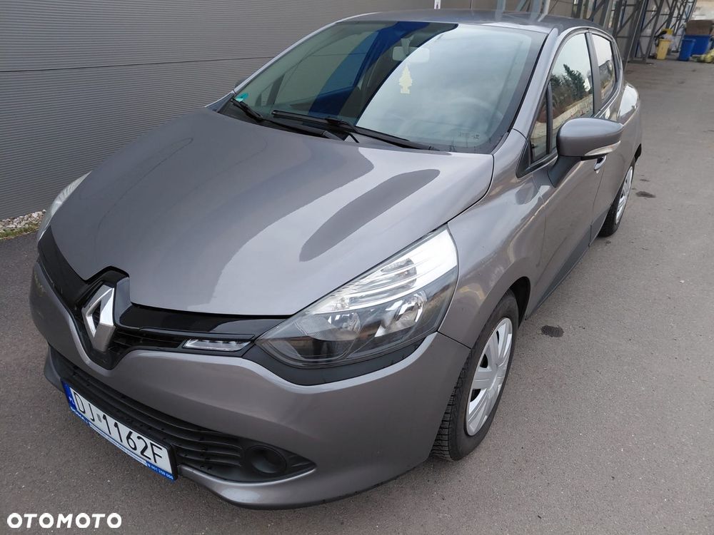 Renault Clio 1.2 16V 75 LIMITED - 1