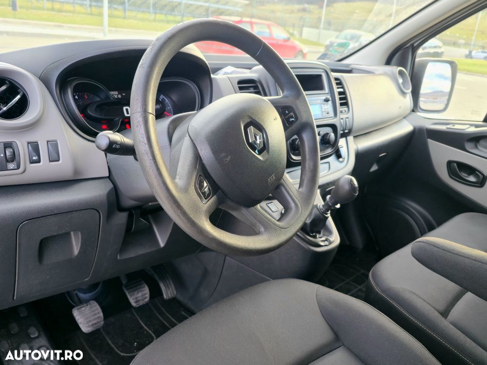 Renault Trafic 2.0 Blue dCi 120 Combi L1H1 8+1 locuri Authentique - 5