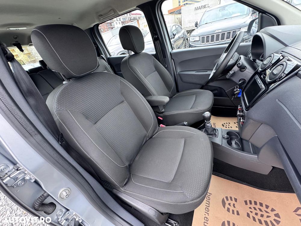 Dacia Lodgy 1.5 Blue dCi Laureate - 9