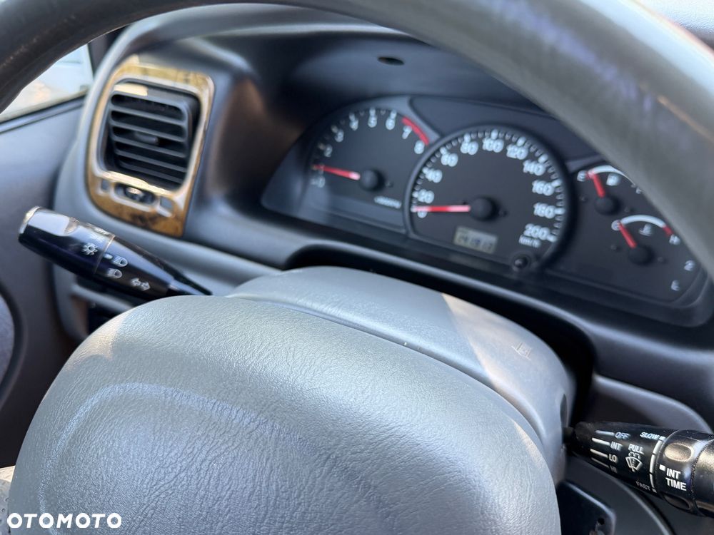 Suzuki Grand Vitara - 13