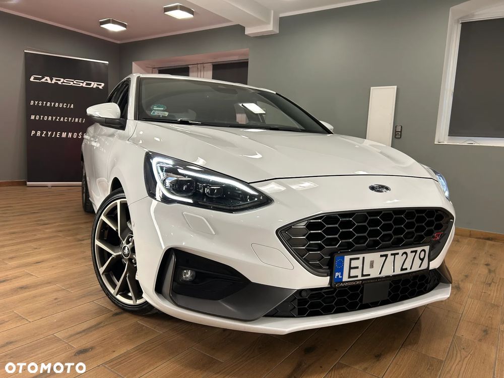 Ford Focus 2.3 EcoBoost ST Edition - 4