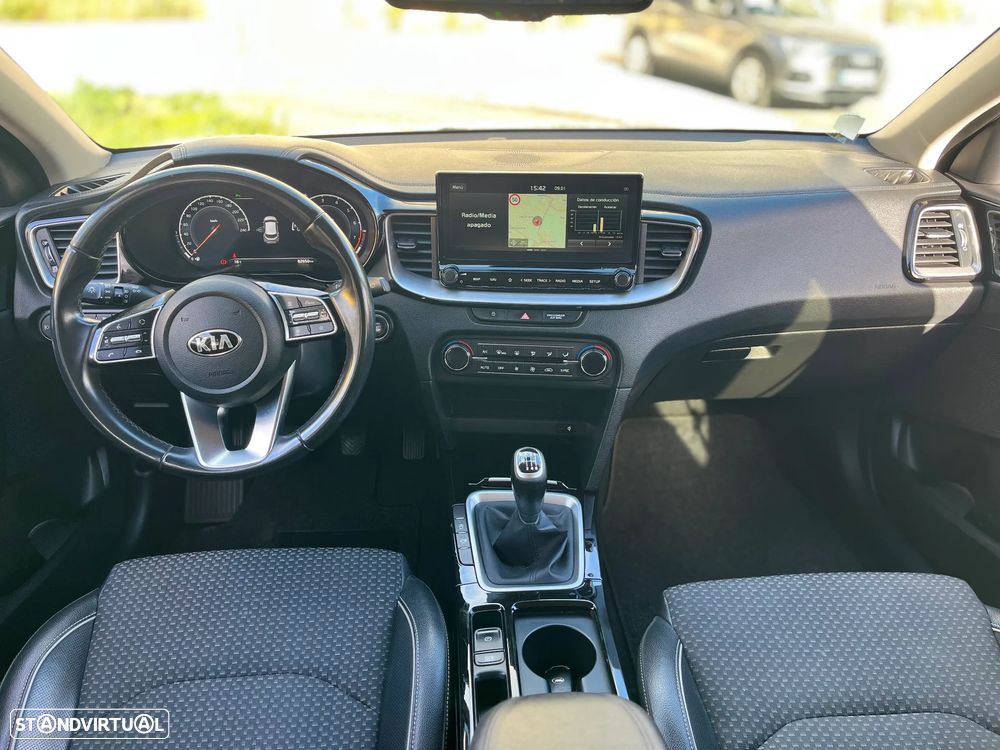 Kia XCeed 1.4 T-GDI Tech - 5