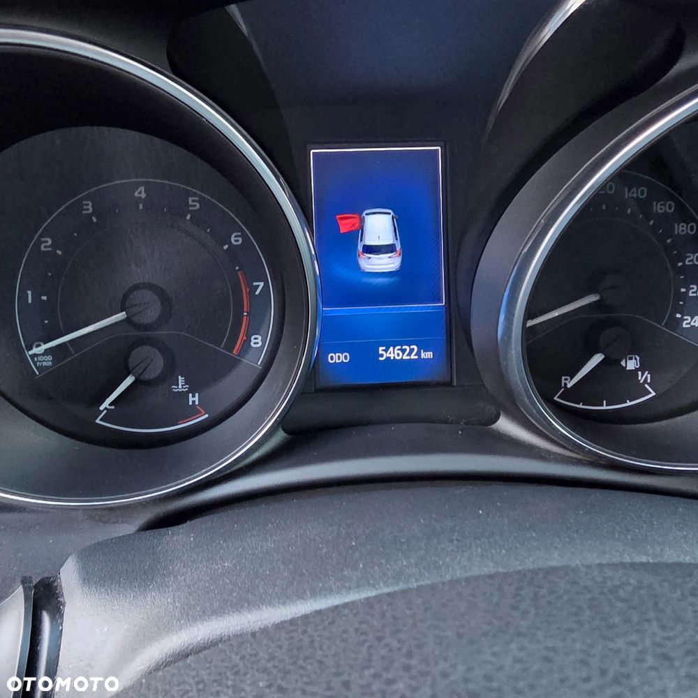 Toyota Auris 1.6 Premium Comfort - 10