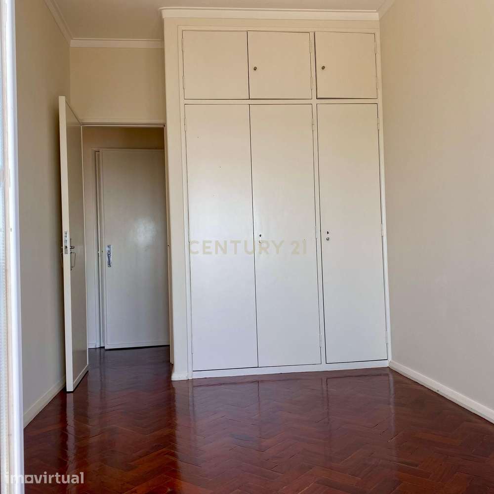 Apartamento T3 para Arrendamento | Dafundo  | Vista Tejo - Grande imagem: 5/16