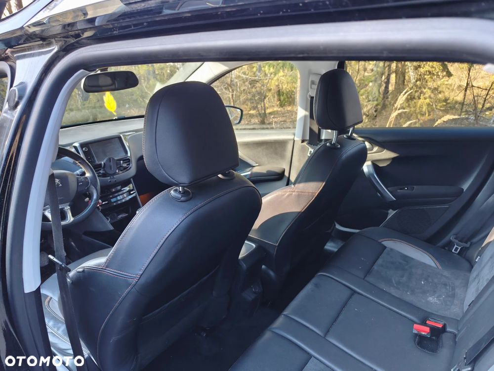 Peugeot 2008 1.6 BlueHDi Active - 3