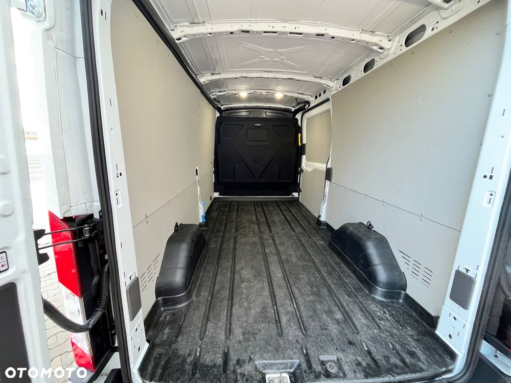 Ford TRANSIT - 4