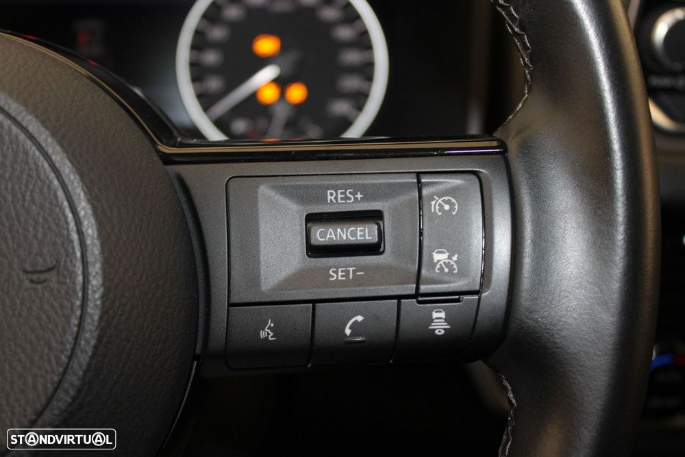 Nissan Qashqai 1.3 DIG-T N-Connecta - 13