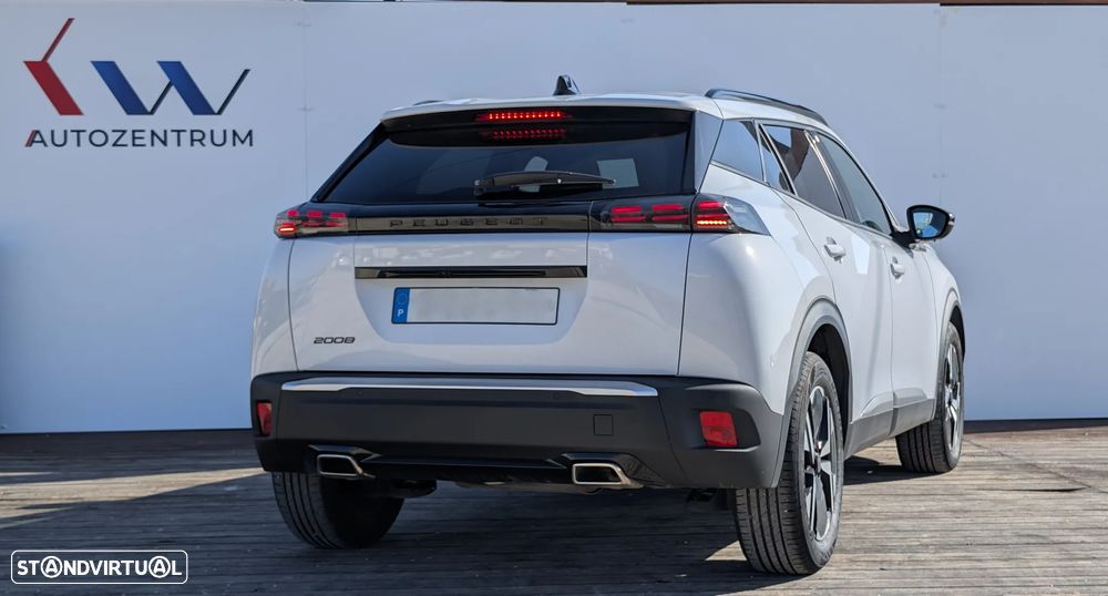 Peugeot 2008 1.2 PureTech GT EAT8 - 5