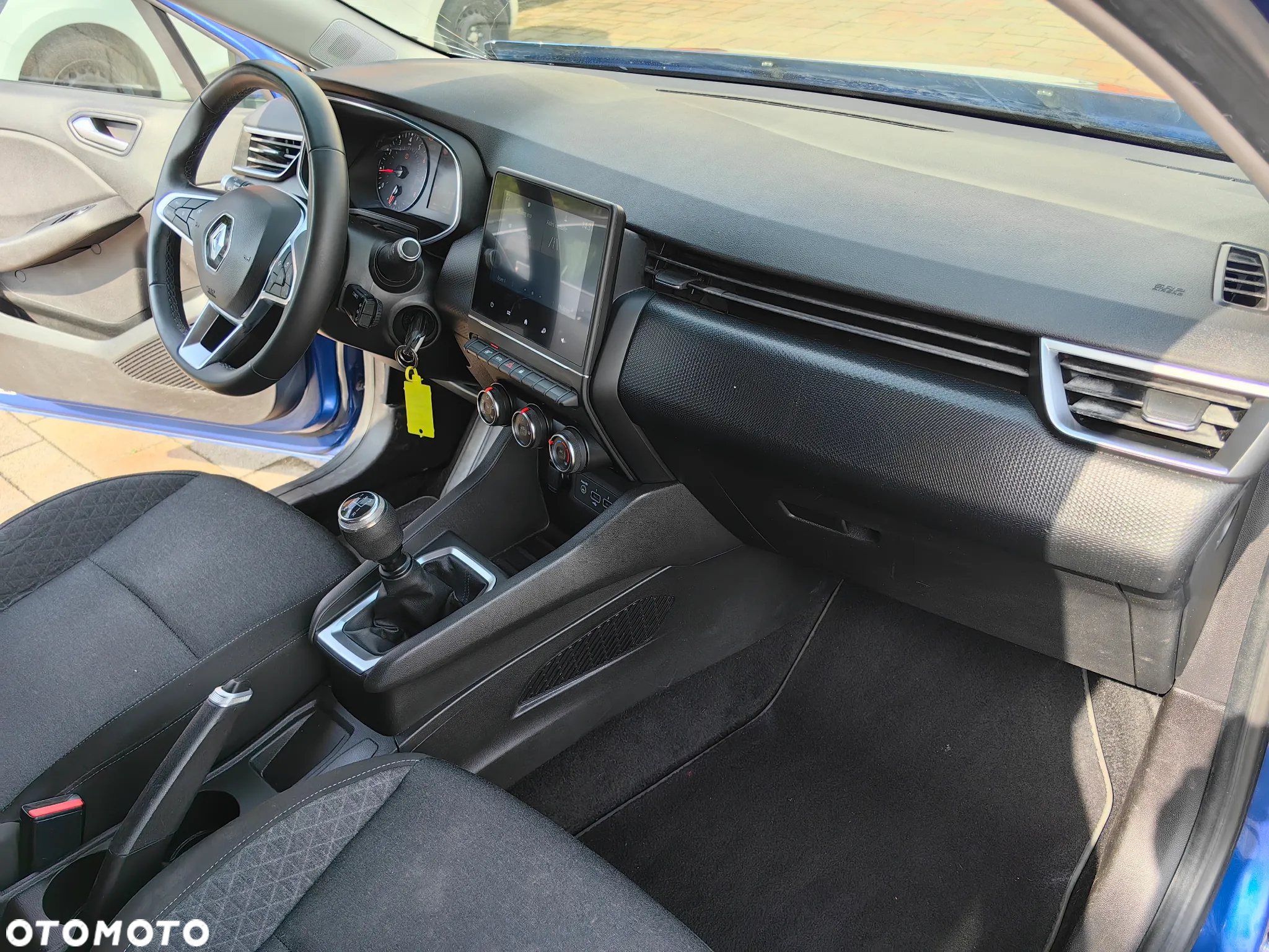 Renault Clio TCe 100 BUSINESS EDITION - 21
