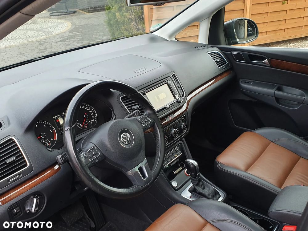 Volkswagen Sharan - 11