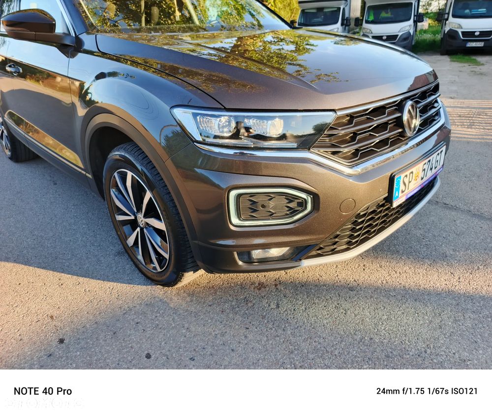 Volkswagen T-Roc - 12