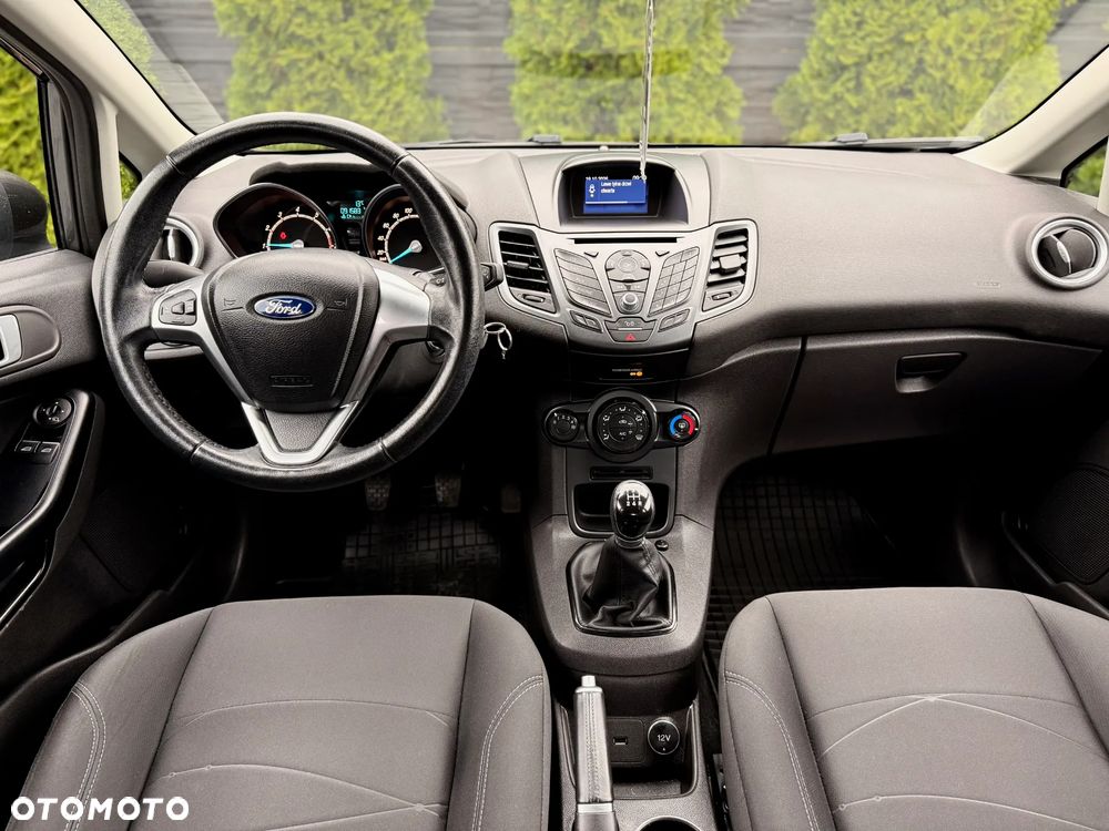 Ford Fiesta 1.25 Silver X Plus EU6 - 11