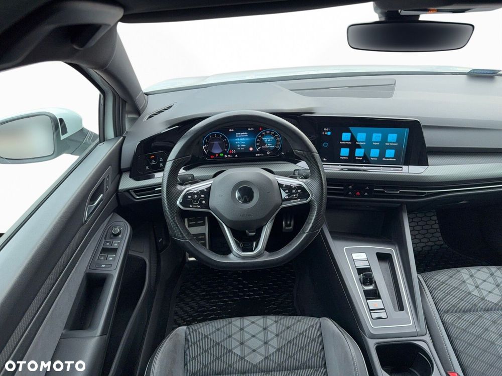 Volkswagen Golf - 14