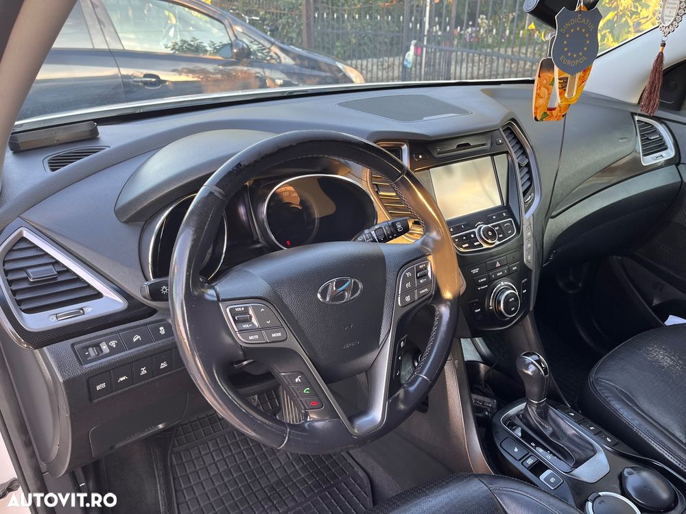 Hyundai Santa Fe 2.2 CRDi 4WD Automatik Premium - 10