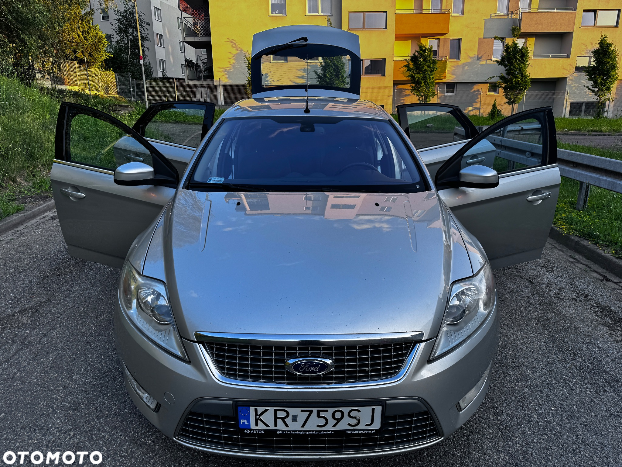 Ford Mondeo 2.0 TDCi Titanium - 4