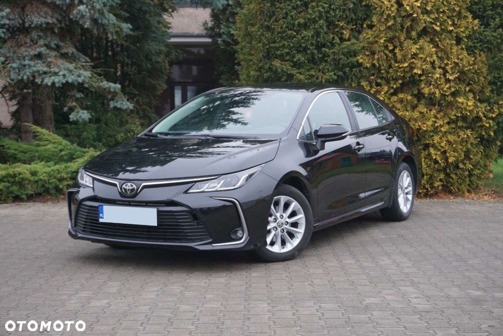 Toyota Corolla - 1