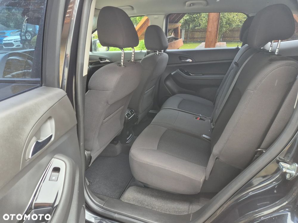 Chevrolet Orlando 1.8 LS+ - 11