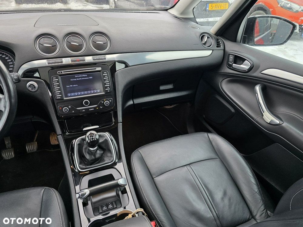 Ford Galaxy 1.6 EcoBoost Titanium - 18