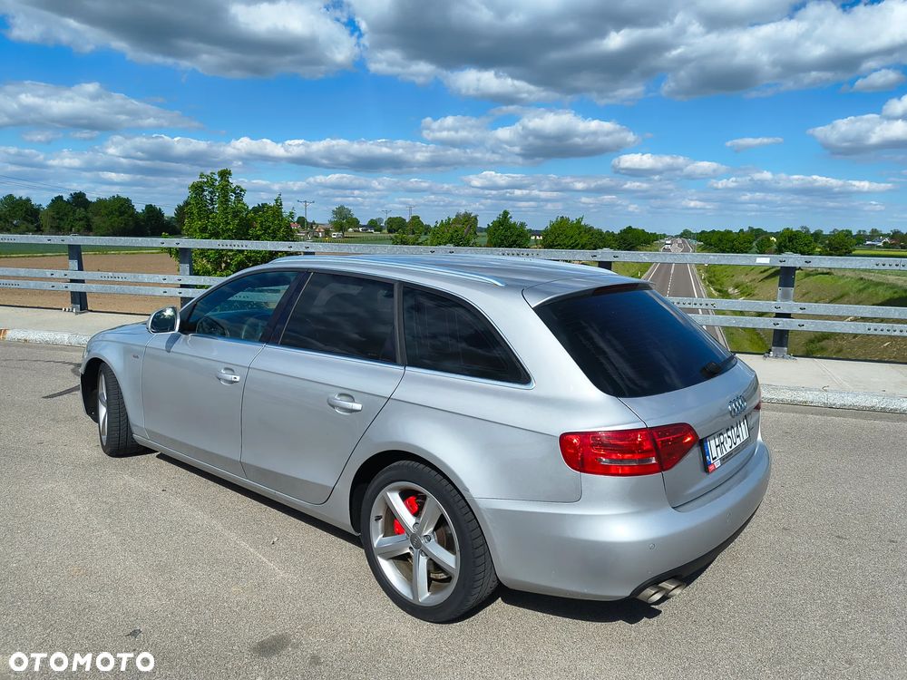 Audi A4 Avant 2.0 TDI DPF S line Sportpaket - 4