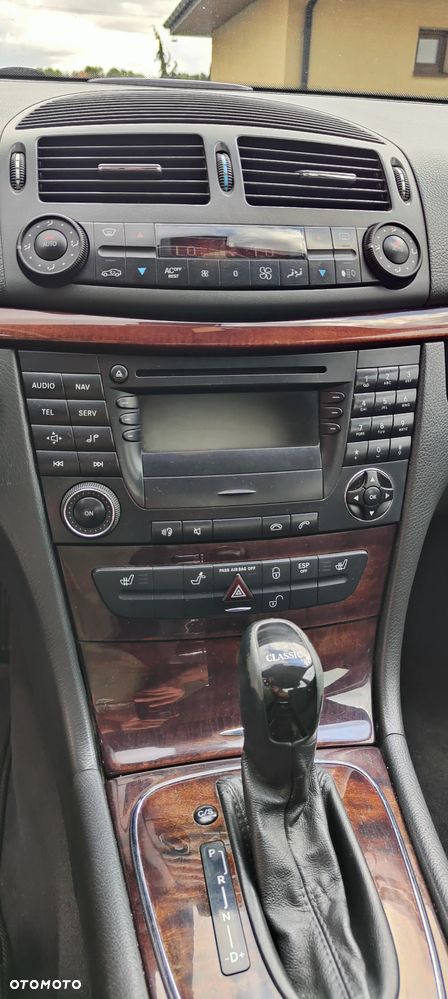 Mercedes-Benz Klasa E 320 CDI Classic DPF - 21