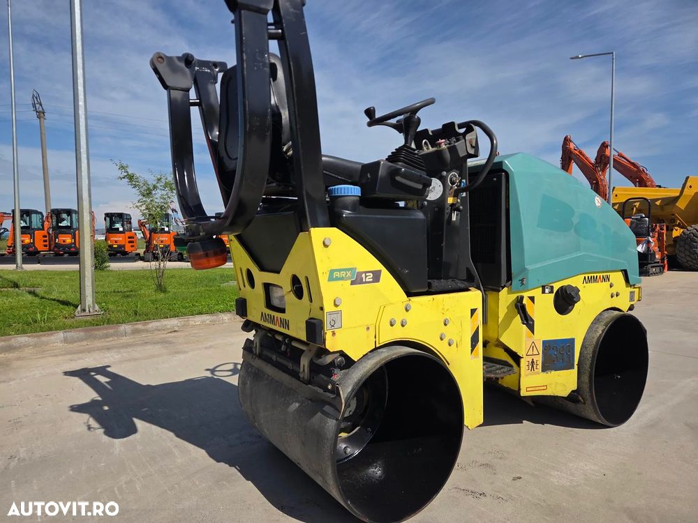 Ammann ARX12,  Latime tambur 0,8m, 1,5 TONE, 2017, 549h, sistem stropire, motor Yanmar 32CP, viteza 8km/h, raza intoarcere 2m, lungime 2m, posibilitate leasing, STARE FOARTE BUNA-PROMOTIE 11900 EUR+Tva - 12