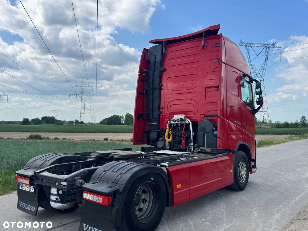 Volvo - 5