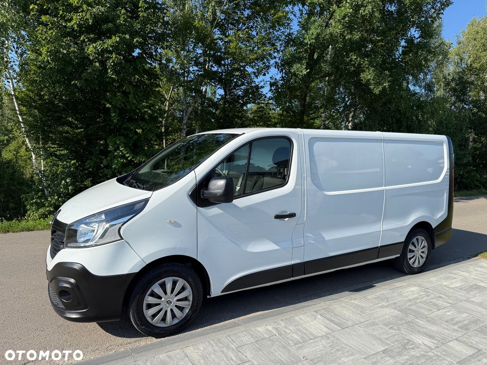 Renault Trafic - 1