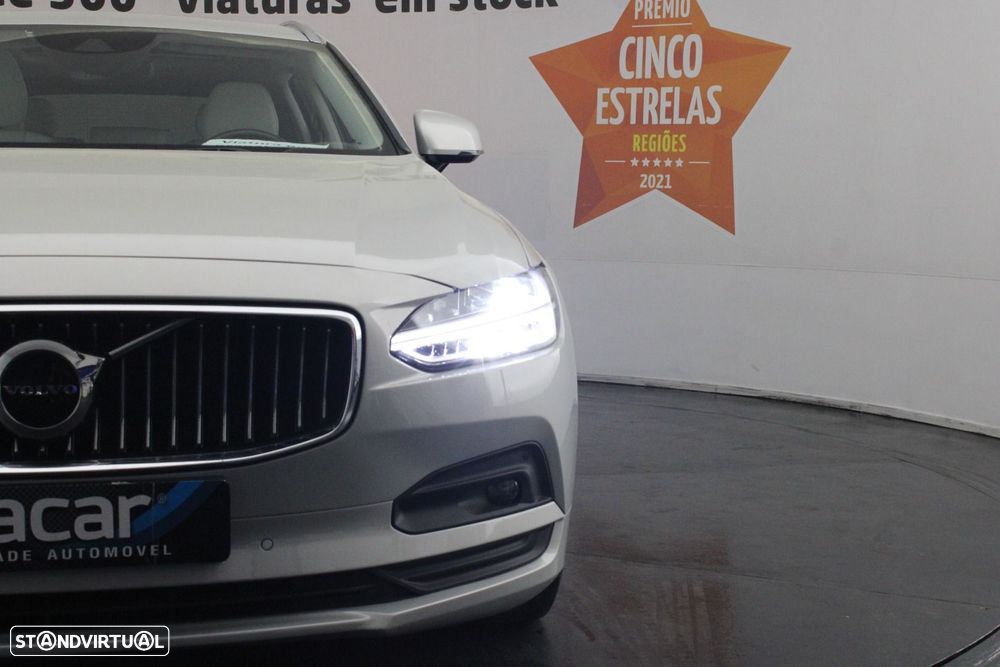 Volvo V90 2.0 B4 Momentum Plus Geartronic - 40