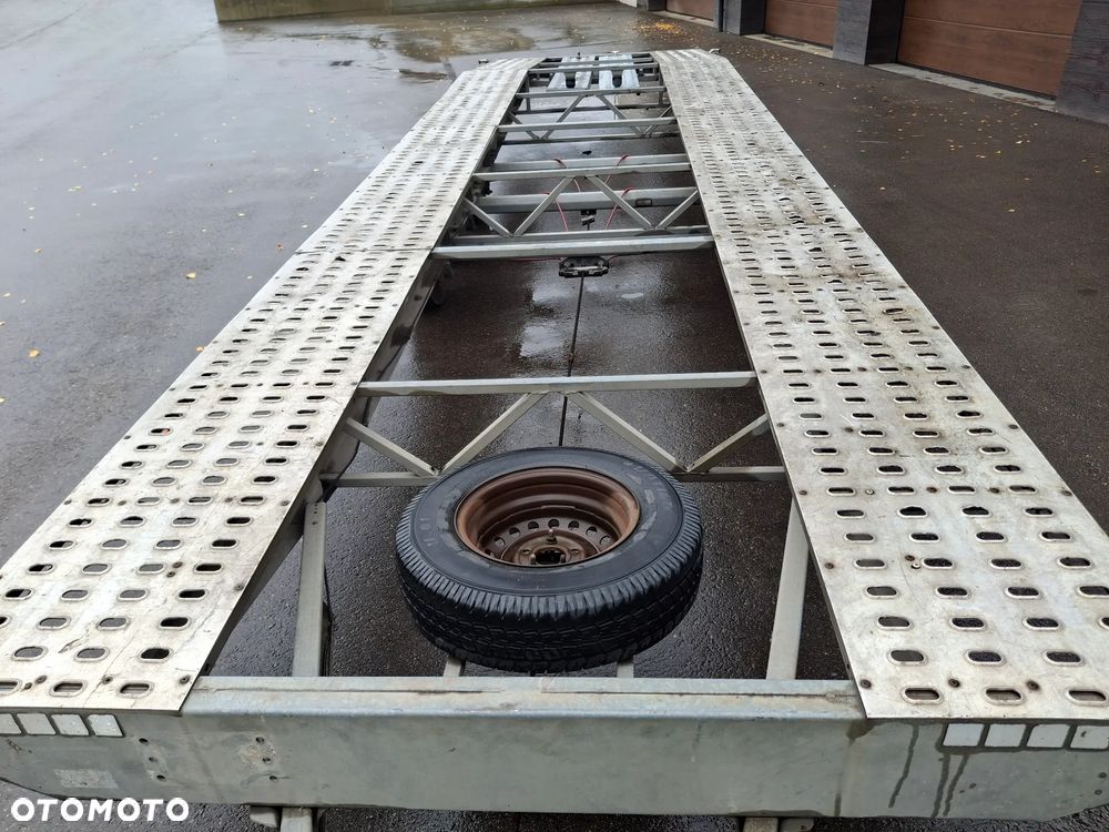 Przyczepa Laweta Niewiadów 8 Metrów Aluminiowa 3 Osie 2017r 3500kg DMC Ładowność 2600kg - 13