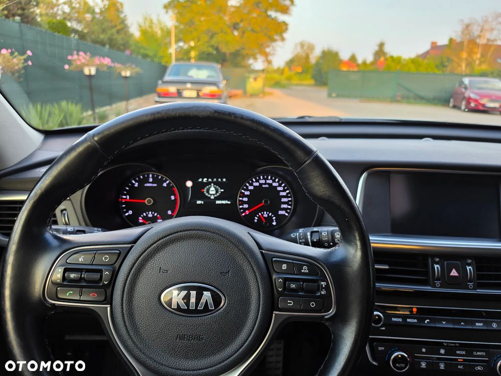 Kia Optima 1.7 CRDI L - 18