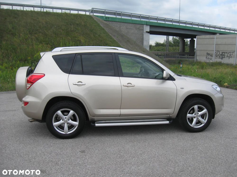 Toyota RAV4 2.0 VVT-i Premium - 6