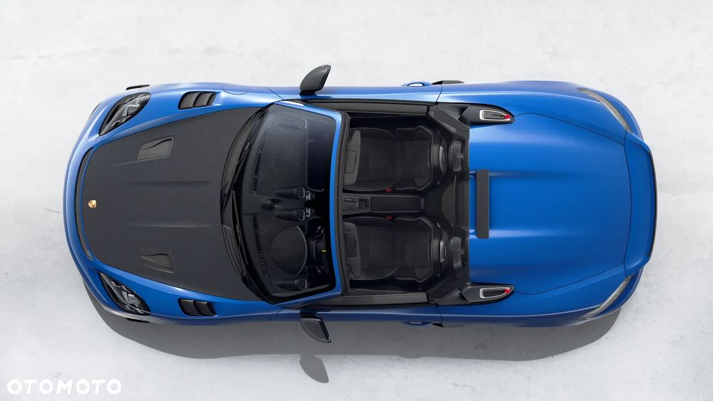 Porsche 718 Spyder - 4