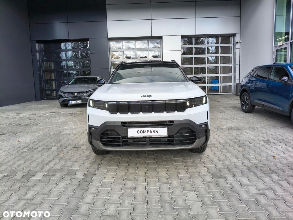 Jeep Compass - 4
