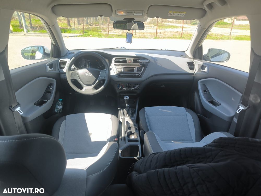 Hyundai i20 - 8