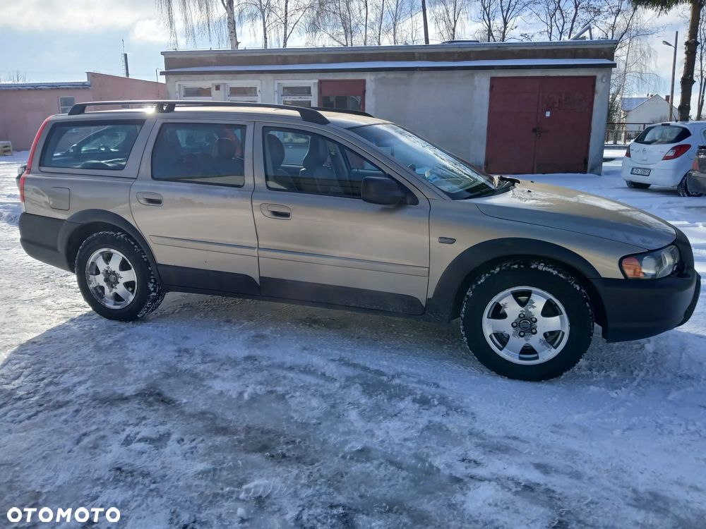 Volvo XC 70 - 2