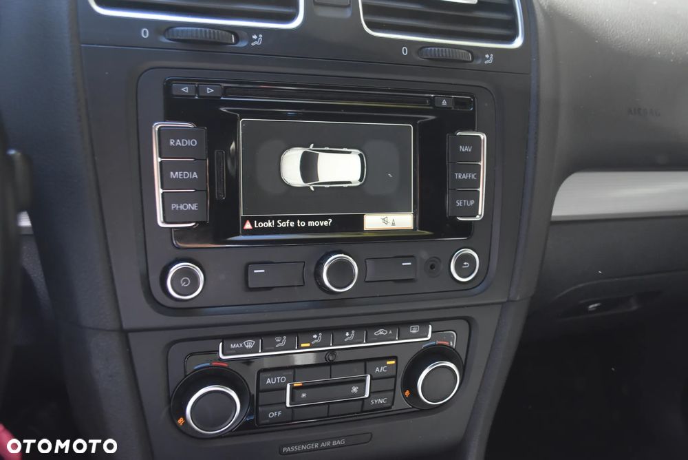 Volkswagen Golf 1.6 TDI Trendline - 12