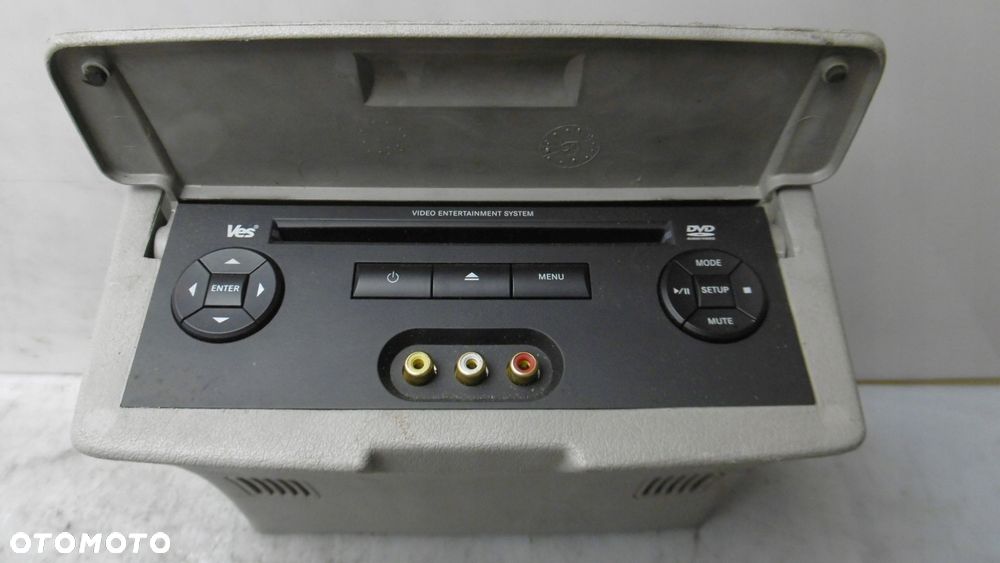 ODTWARZACZ DVD JEEP GRAND CHEROKEE III WK - 1