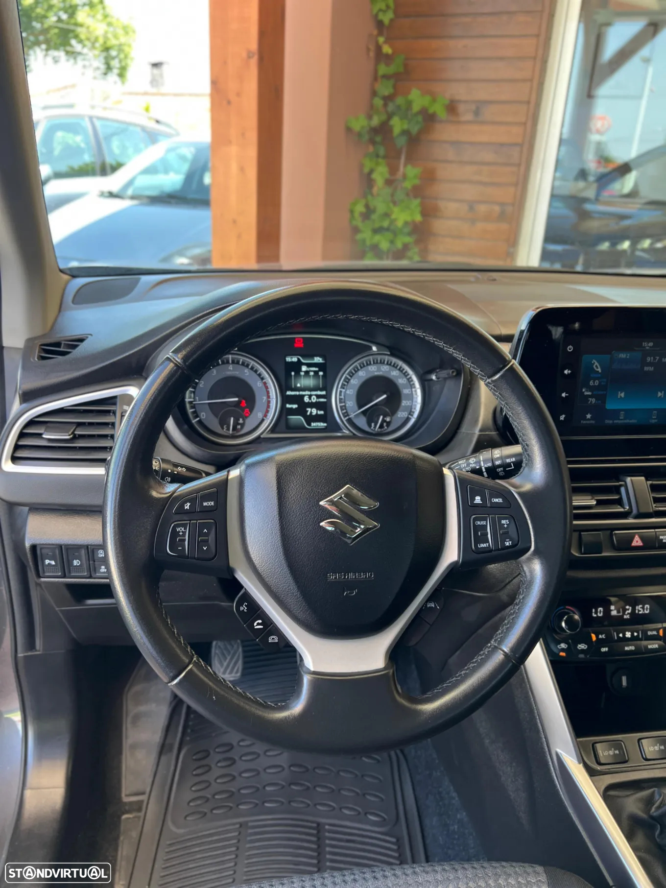 Suzuki S-Cross - 4