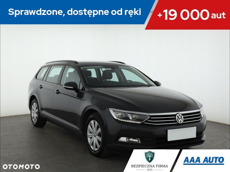 Volkswagen Passat Variant - 2